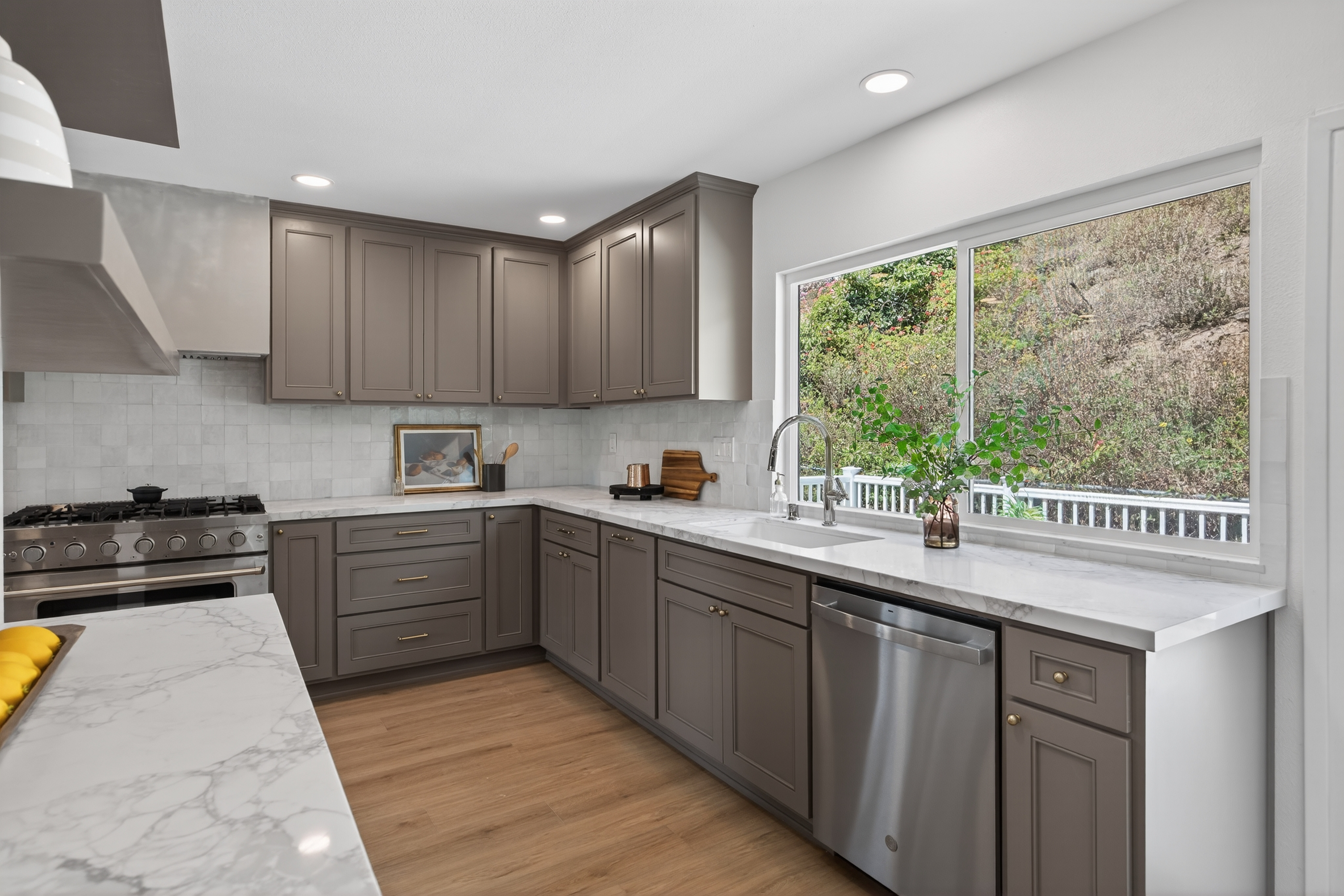  921 Calle Pinata, Thousand Oaks, CA 91360 - 物件實景