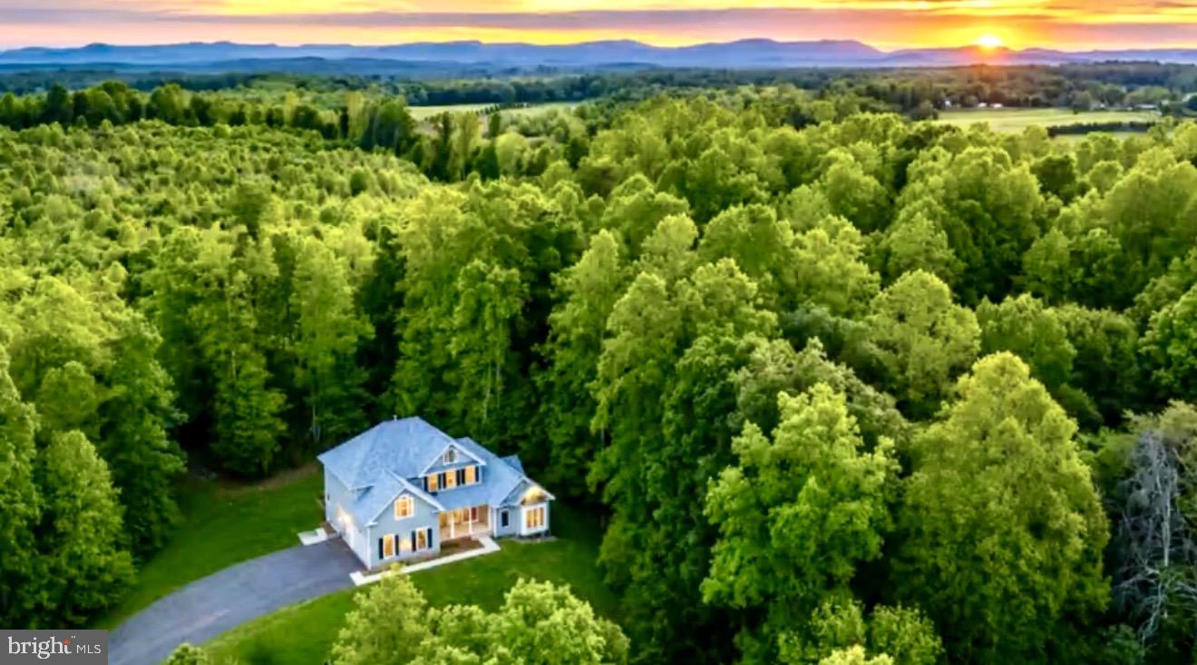 Brandy Station, Virginia, 22714, United States, 6 Bedrooms Bedrooms, ,4 BathroomsBathrooms,Residential,For Sale,2049369