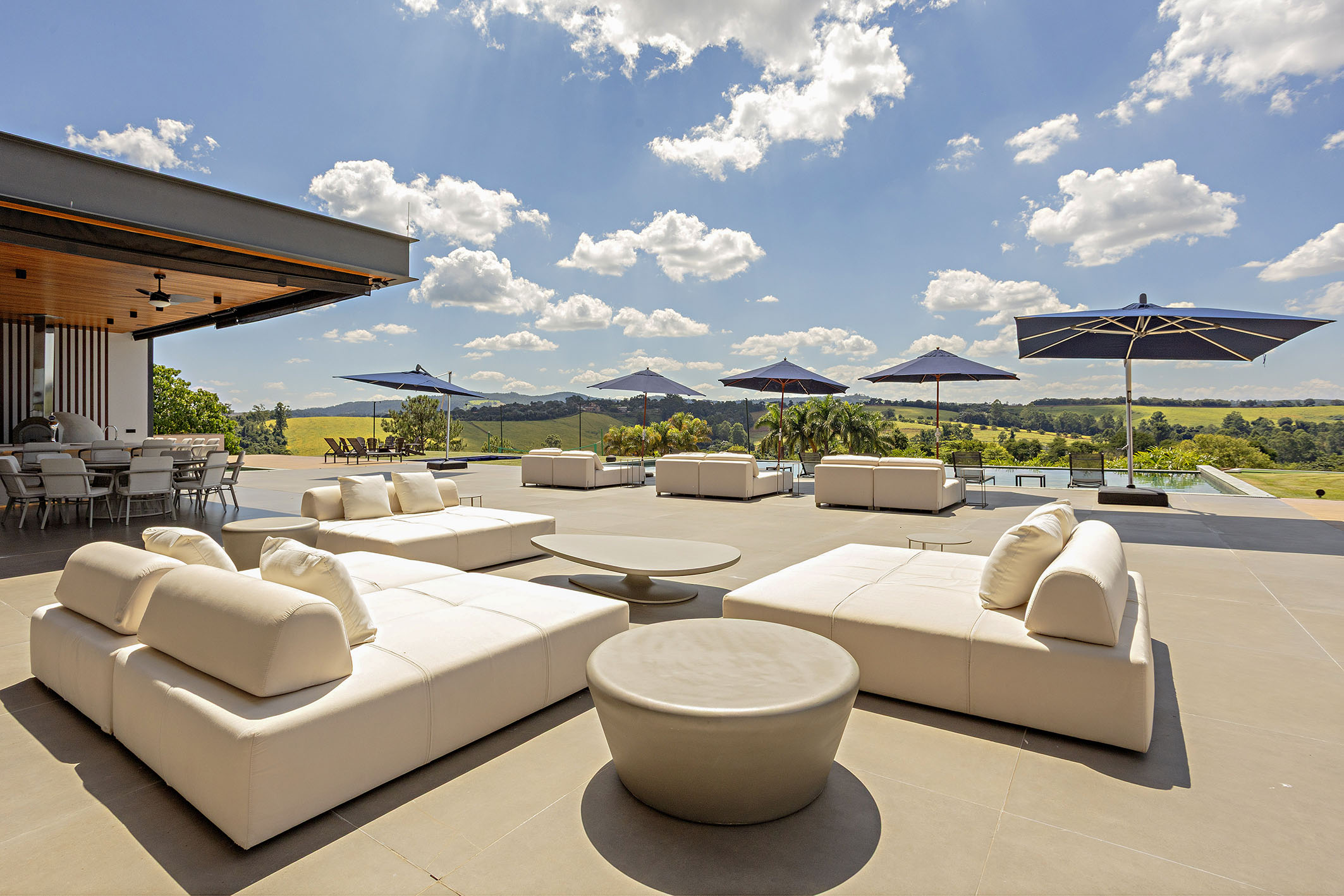  Olegário de Sá-designed residence in a privileged setting at Quinta da Baroneza - 物件實景
