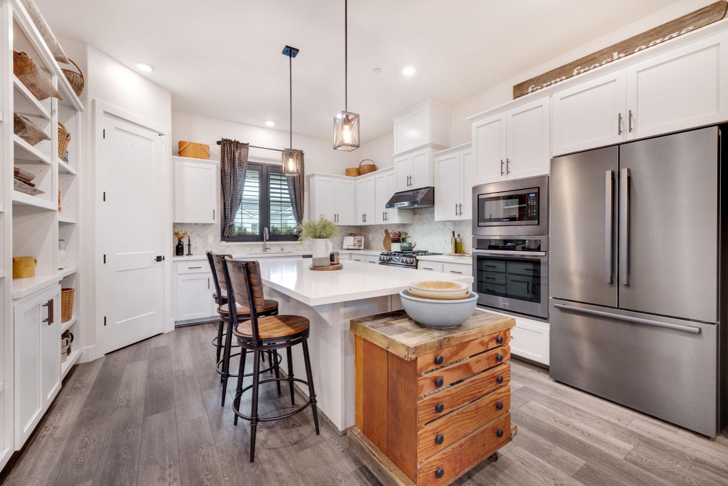 Roseville, California, 95747, United States, 3 Bedrooms Bedrooms, ,2 BathroomsBathrooms,Residential,For Sale,2002190