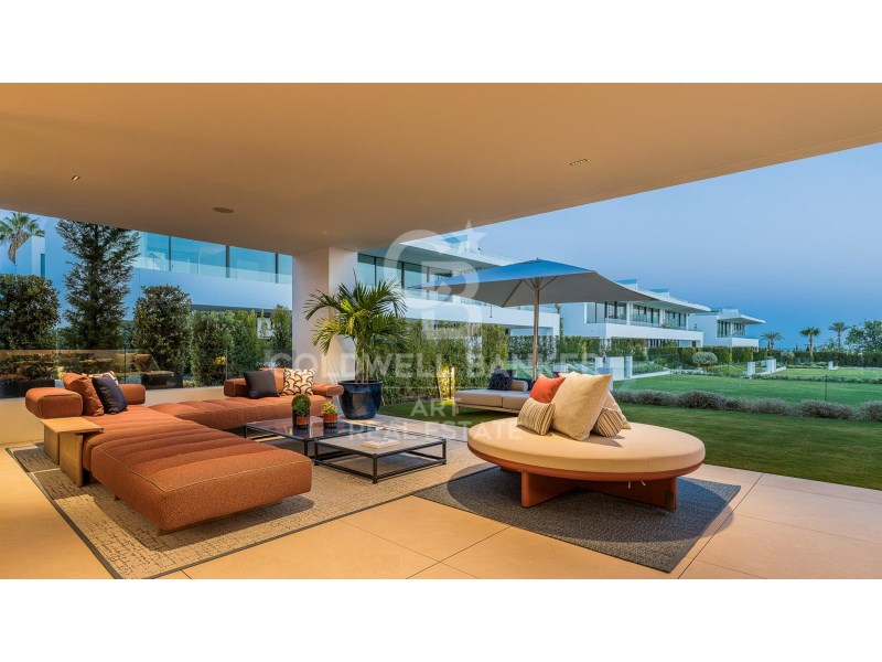 M?laga, Marbella, Nag?eles-Milla de Oro M?laga, Ma, Marbella, Andalusia, ES, 4 Bedrooms Bedrooms, ,4 BathroomsBathrooms,Residential,For Sale,M?laga, Marbella, Nag?eles-Milla de Oro M?laga, Ma,1647020