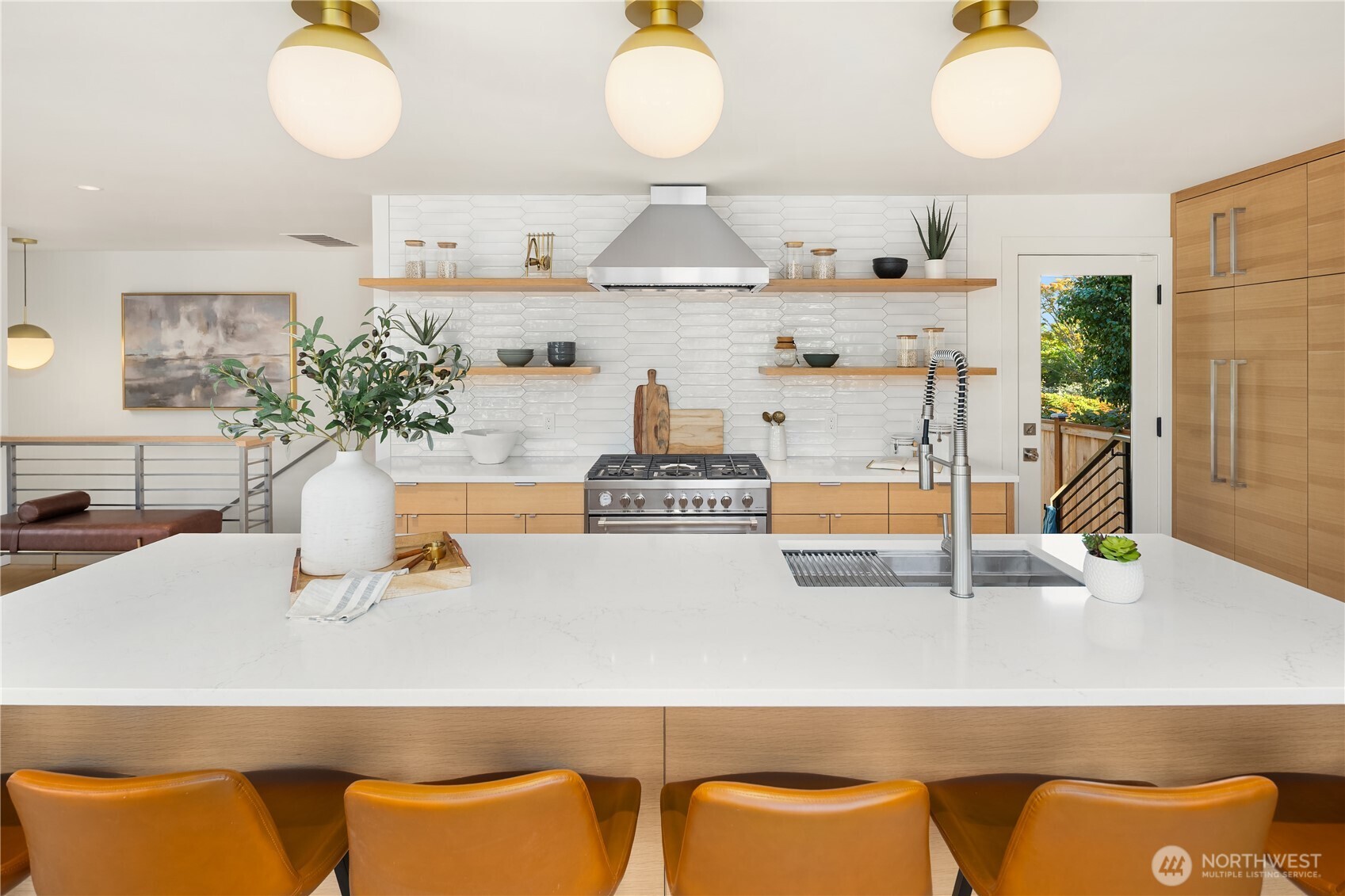 Seattle, Washington, 98177, United States, 4 Bedrooms Bedrooms, ,1 BathroomBathrooms,Residential,For Sale,1988079