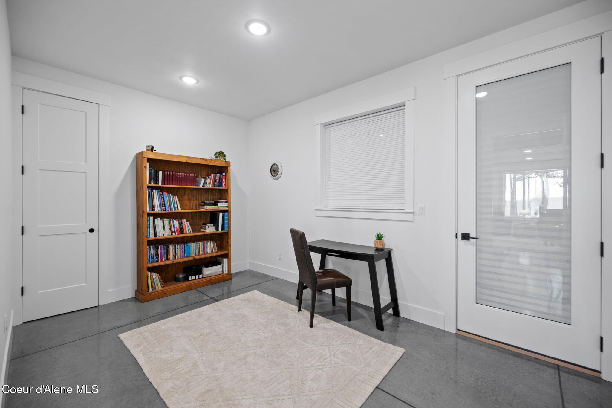 Plummer, Idaho, 83851, United States, 6 Bedrooms Bedrooms, ,4 BathroomsBathrooms,Residential,For Sale,1810592