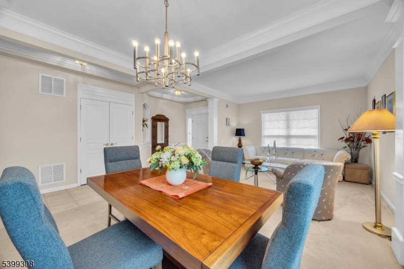 Franklin Twp., New Jersey, 08873, United States, 2 Bedrooms Bedrooms, ,2 BathroomsBathrooms,Residential,For Sale,2003337