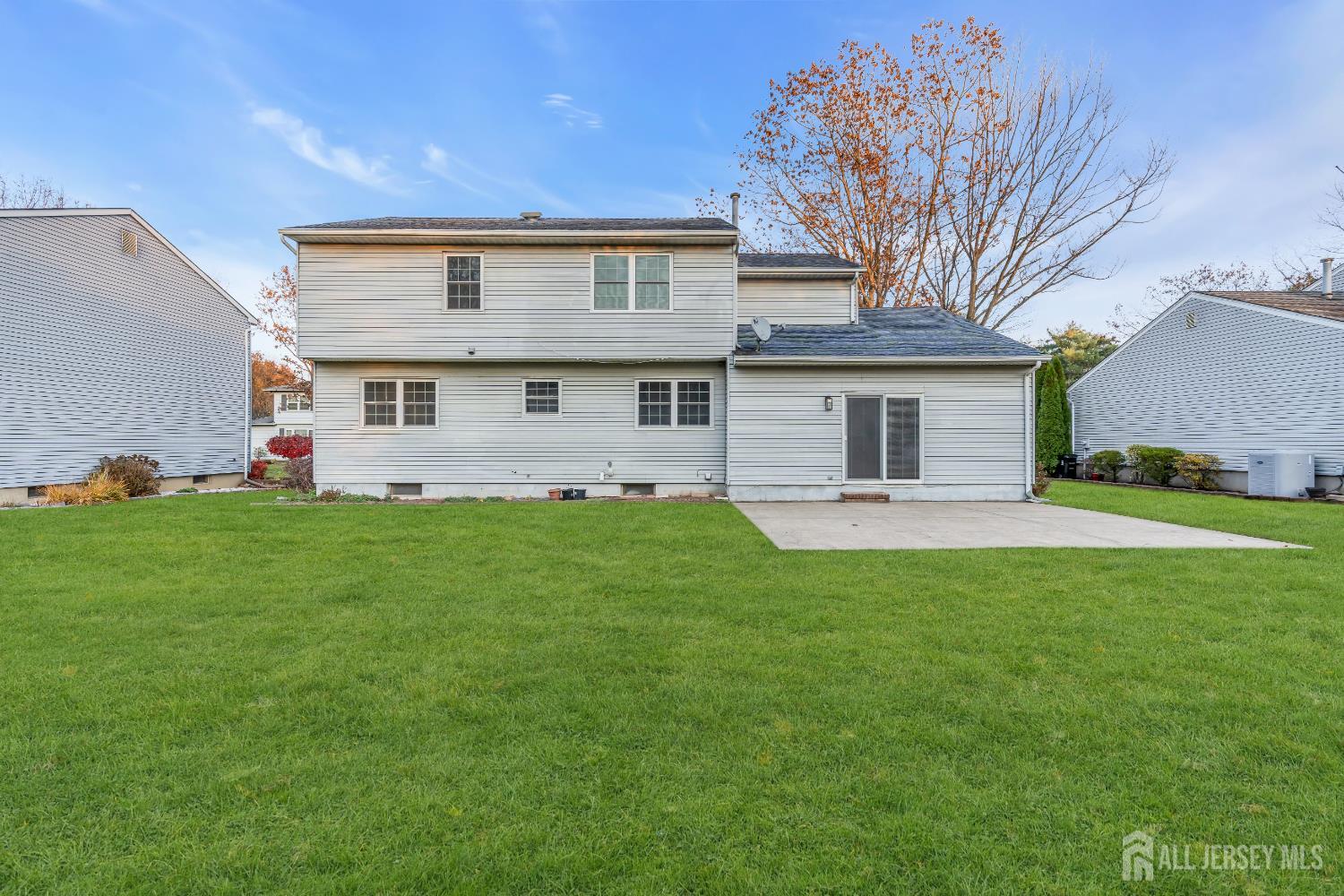 East Brunswick, New Jersey, 08816, United States, 3 Bedrooms Bedrooms, ,3 BathroomsBathrooms,Residential,For Sale,2001983