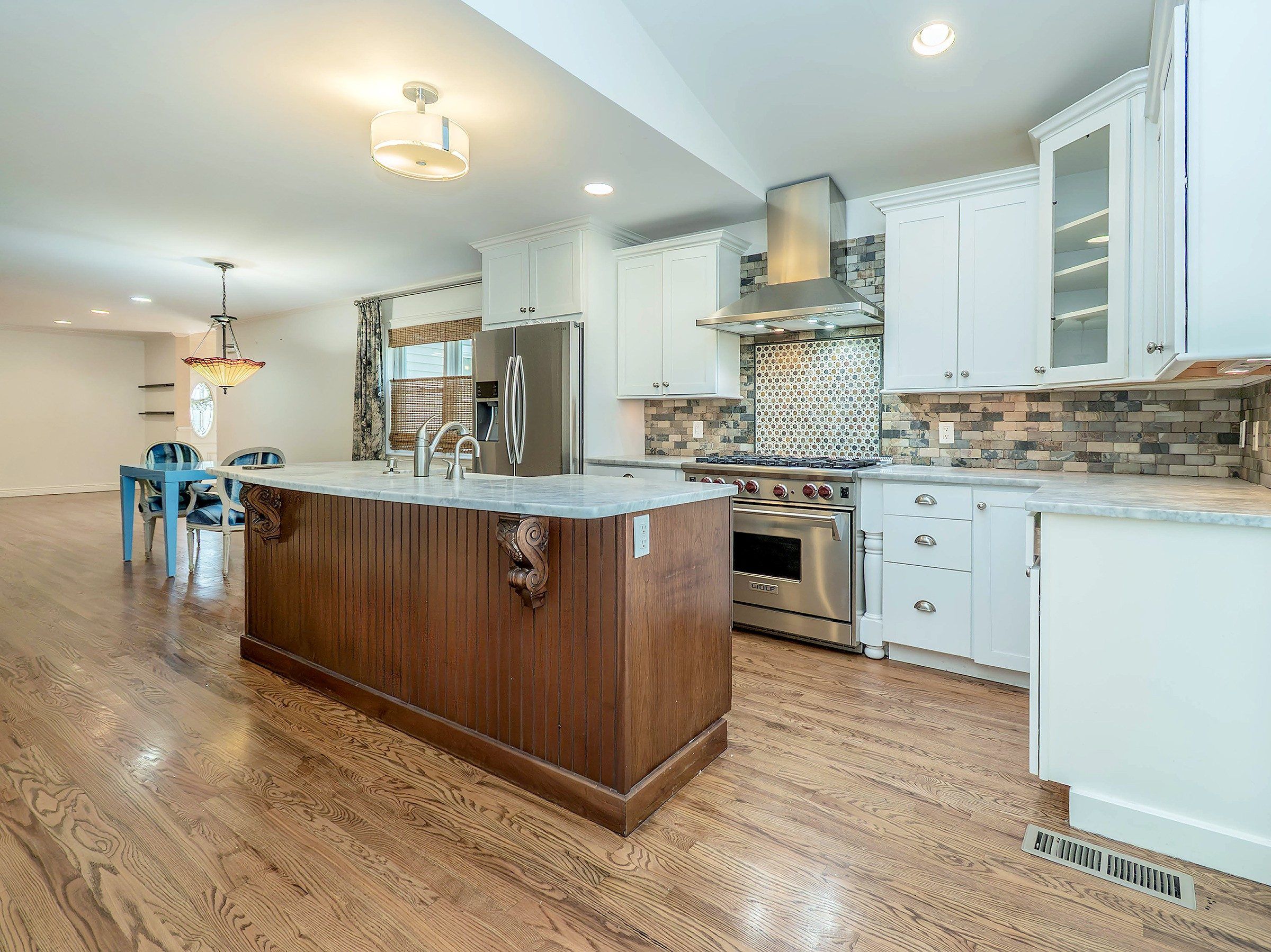  21 Marwood Road N, Port Washington, NY, 11050 - 物件實景
