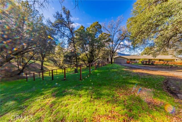 Oakhurst, California, 93644, United States, 3 Bedrooms Bedrooms, ,2 BathroomsBathrooms,Residential,For Sale,2000350