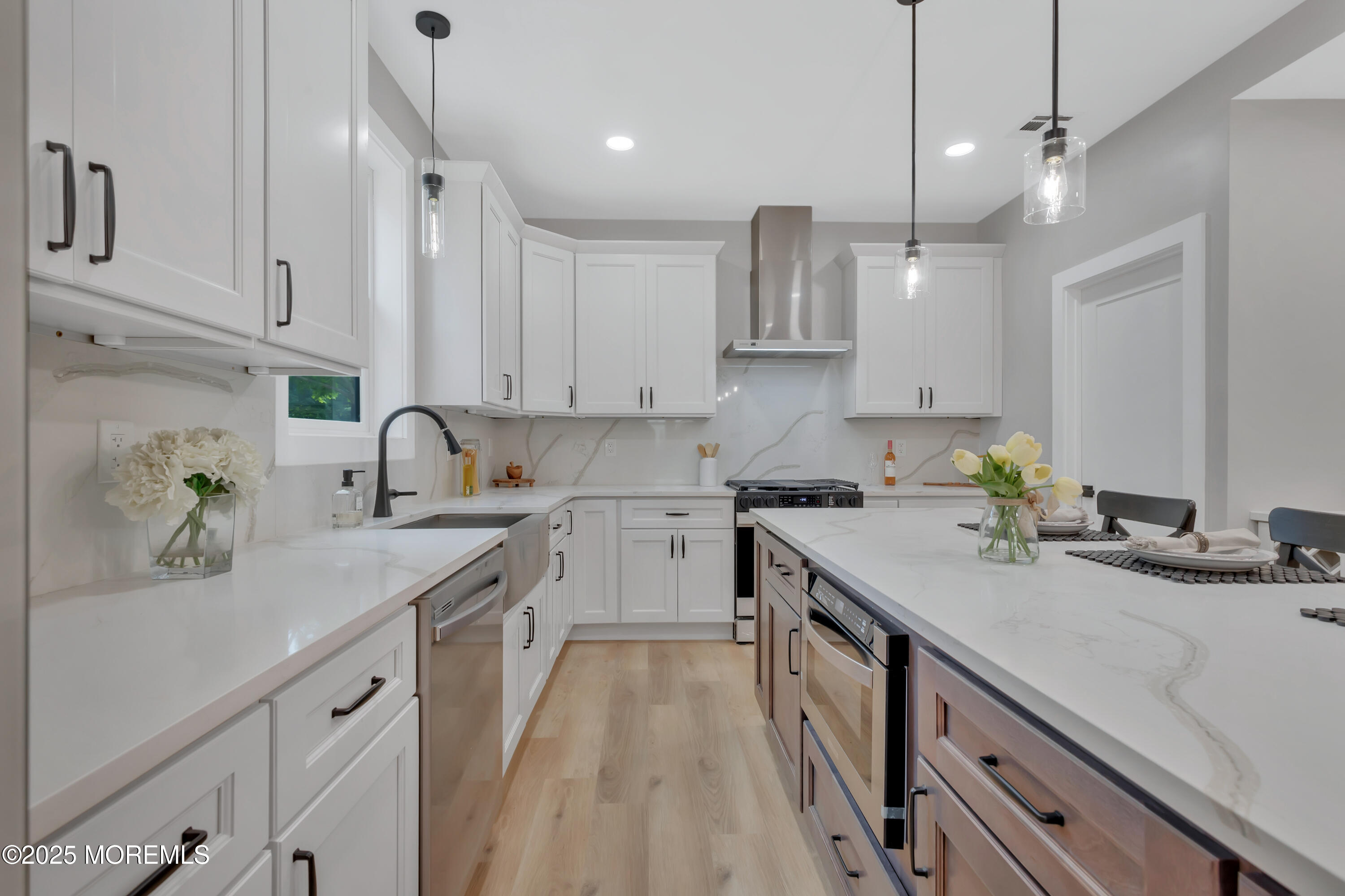 Tinton Falls, New Jersey, 07724, United States, 5 Bedrooms Bedrooms, ,4 BathroomsBathrooms,Residential,For Sale,1909686