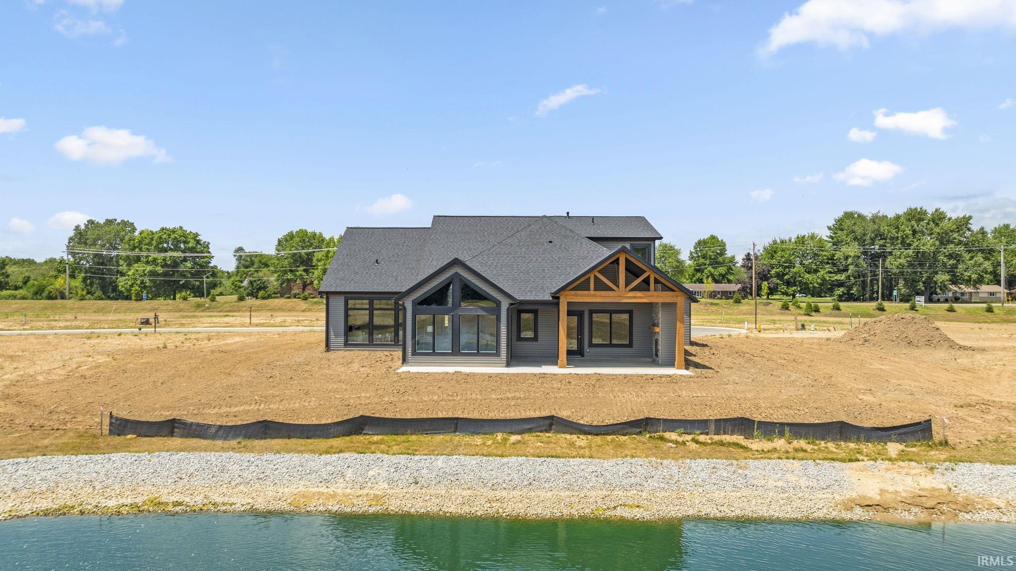 Leo, Indiana, 46765, United States, 3 Bedrooms Bedrooms, ,3 BathroomsBathrooms,Residential,For Sale,1936973