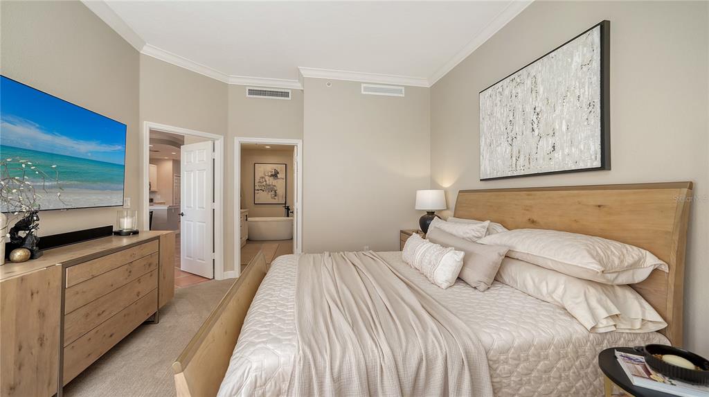 Sarasota, Florida, 34231, United States, 3 Bedrooms Bedrooms, ,2 BathroomsBathrooms,Residential,For Sale,2003506