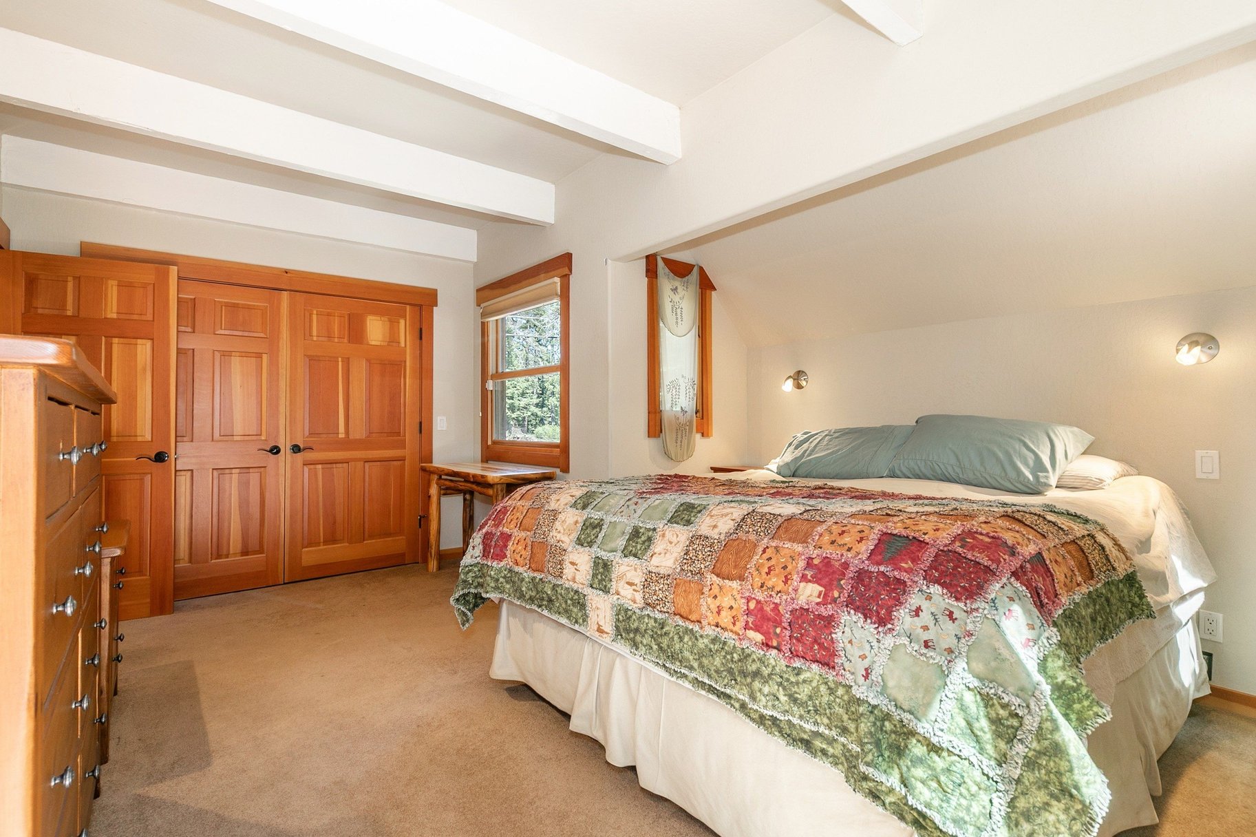  Home 3 Blocks from Lake Tahoe with 4 Car Garage for Cars & Boats - 物件實景