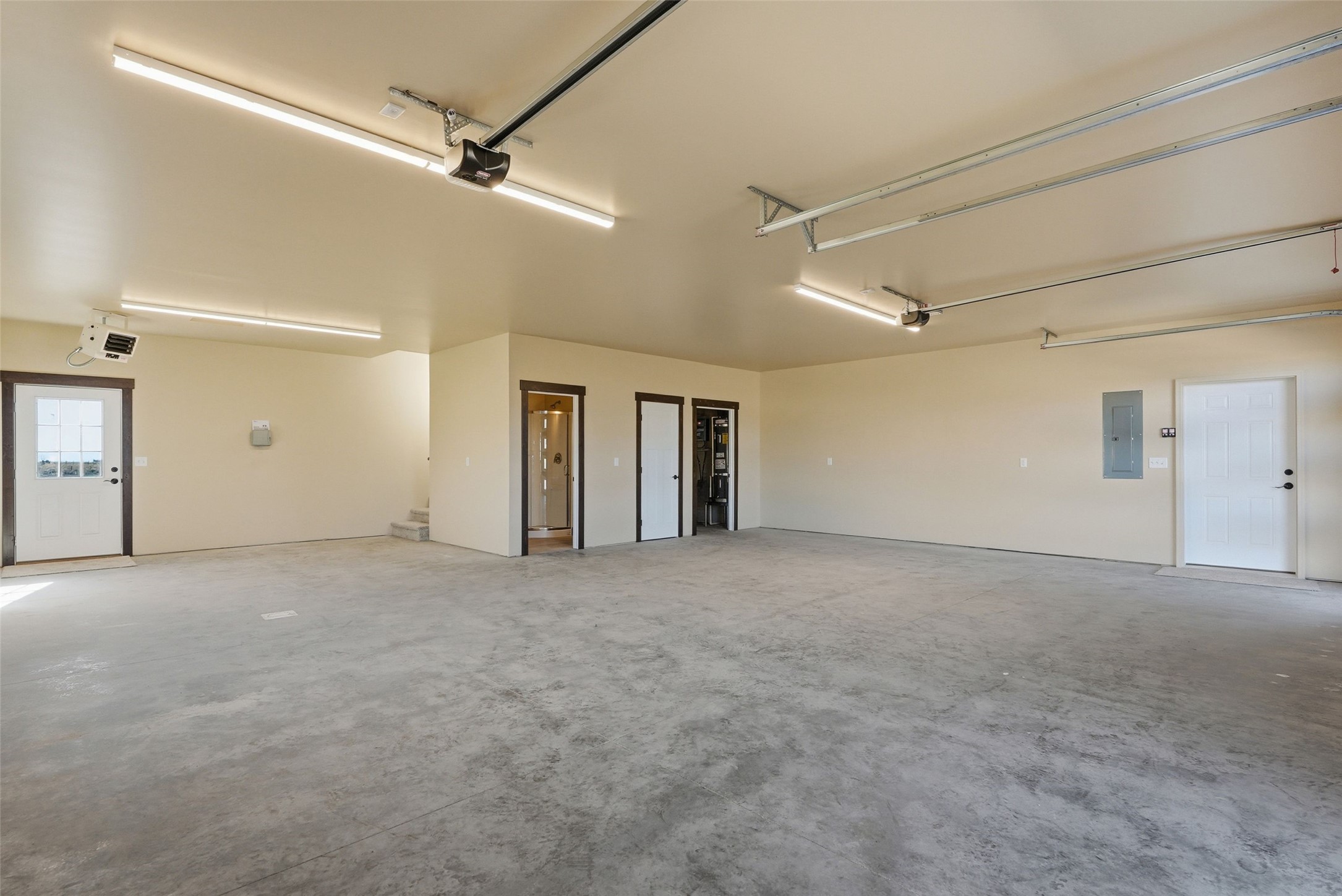  475 Ashleigh Lane - 物件實景