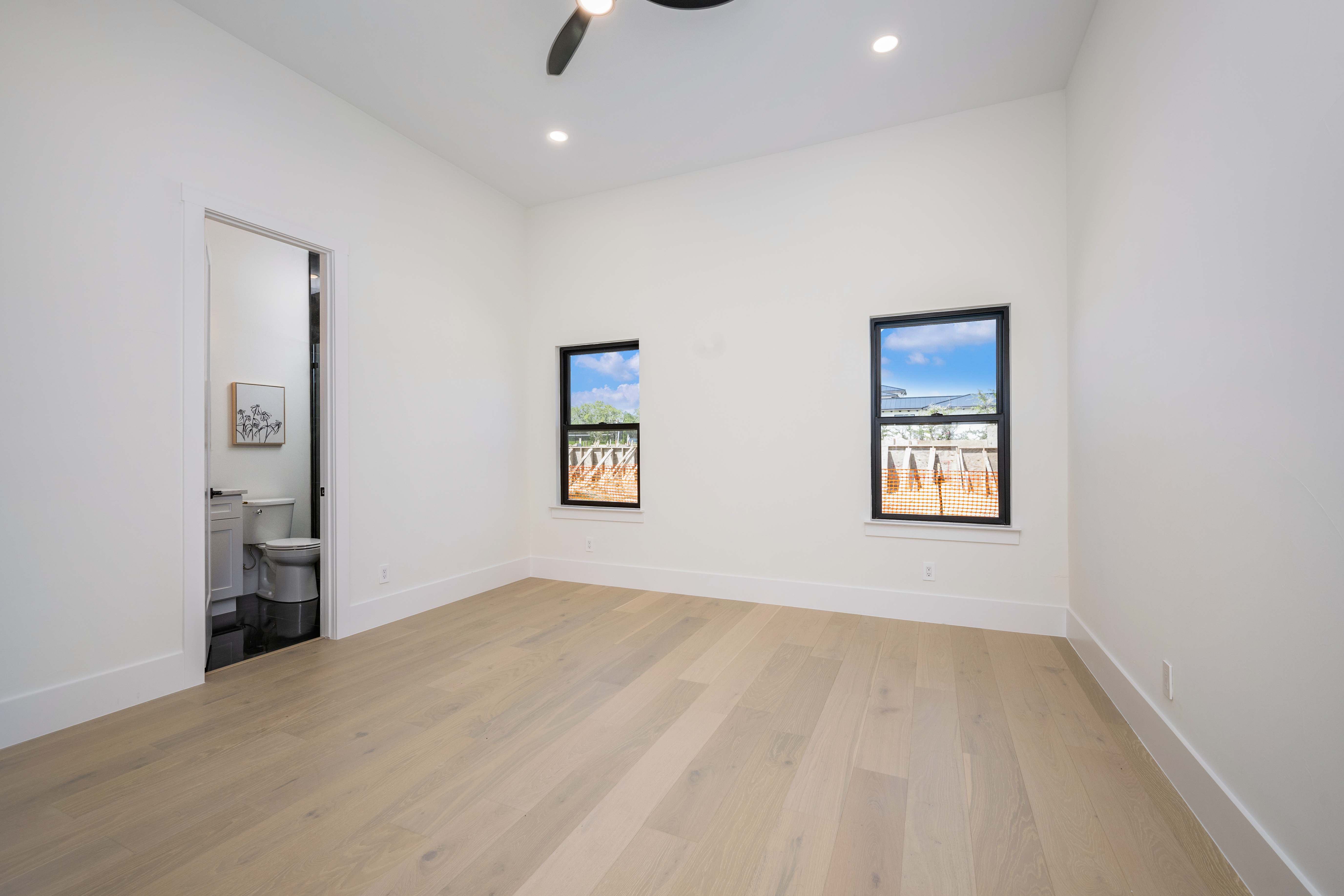  Modern Luxury on 1 Acre - 物件實景