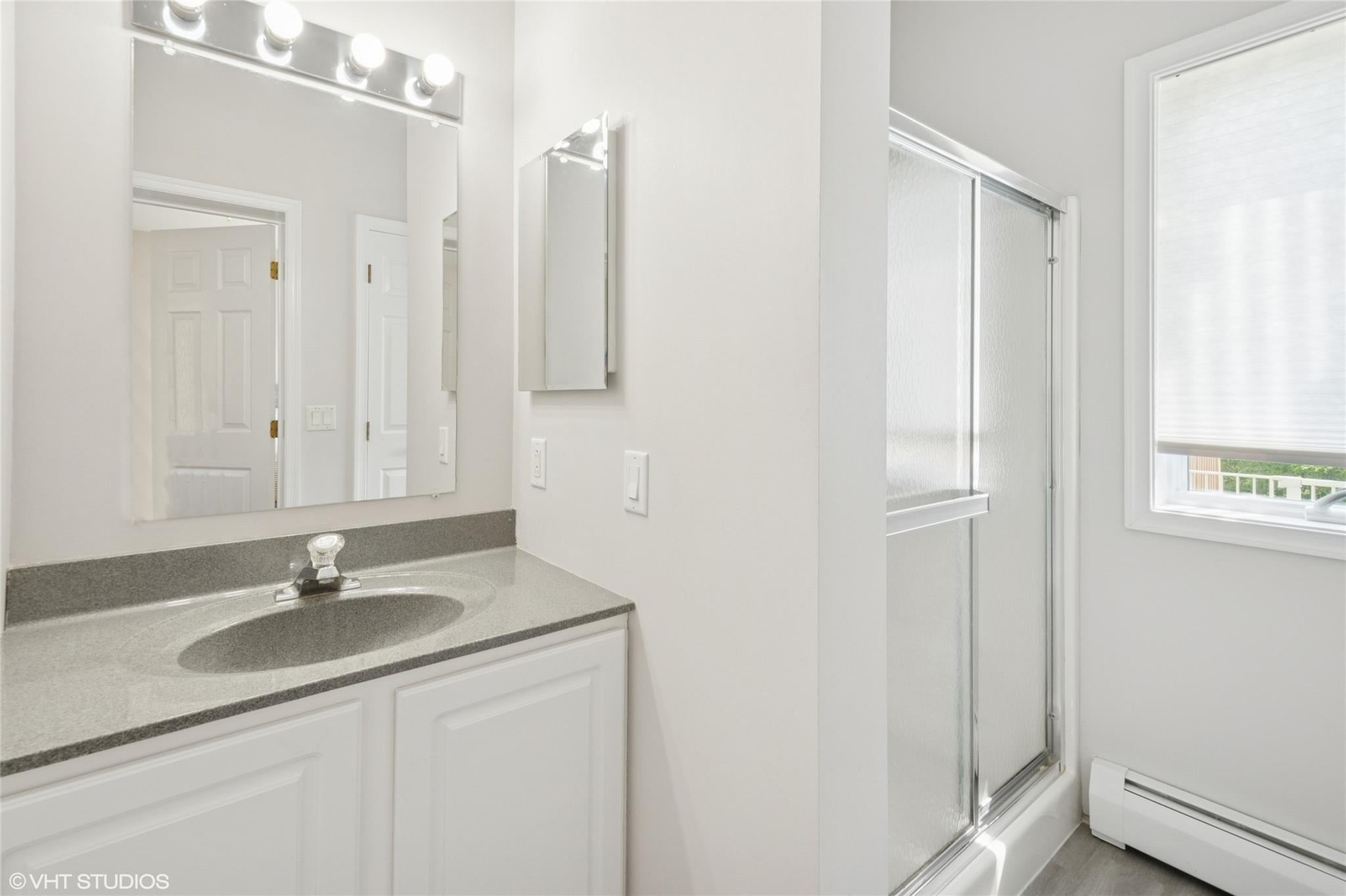 Tomkins Cove, New York, 10986, United States, 7 Bedrooms Bedrooms, ,6 BathroomsBathrooms,Residential,For Sale,1984375