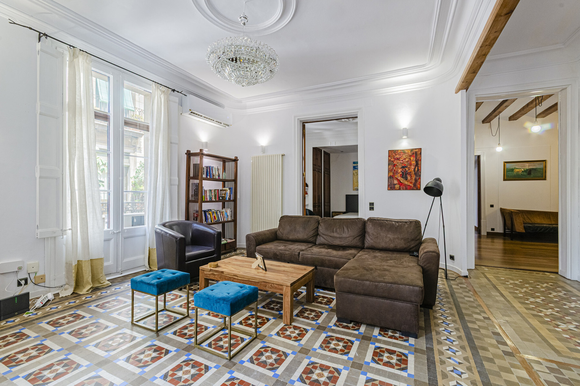  Large apartment with its own style in the oldest part of Barcelona - 物件實景