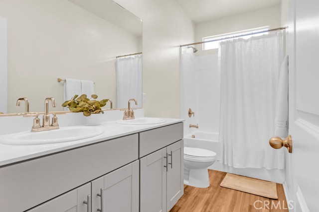 Moreno Valley, California, 92551, United States, 5 Bedrooms Bedrooms, ,3 BathroomsBathrooms,Residential,For Sale,1983557