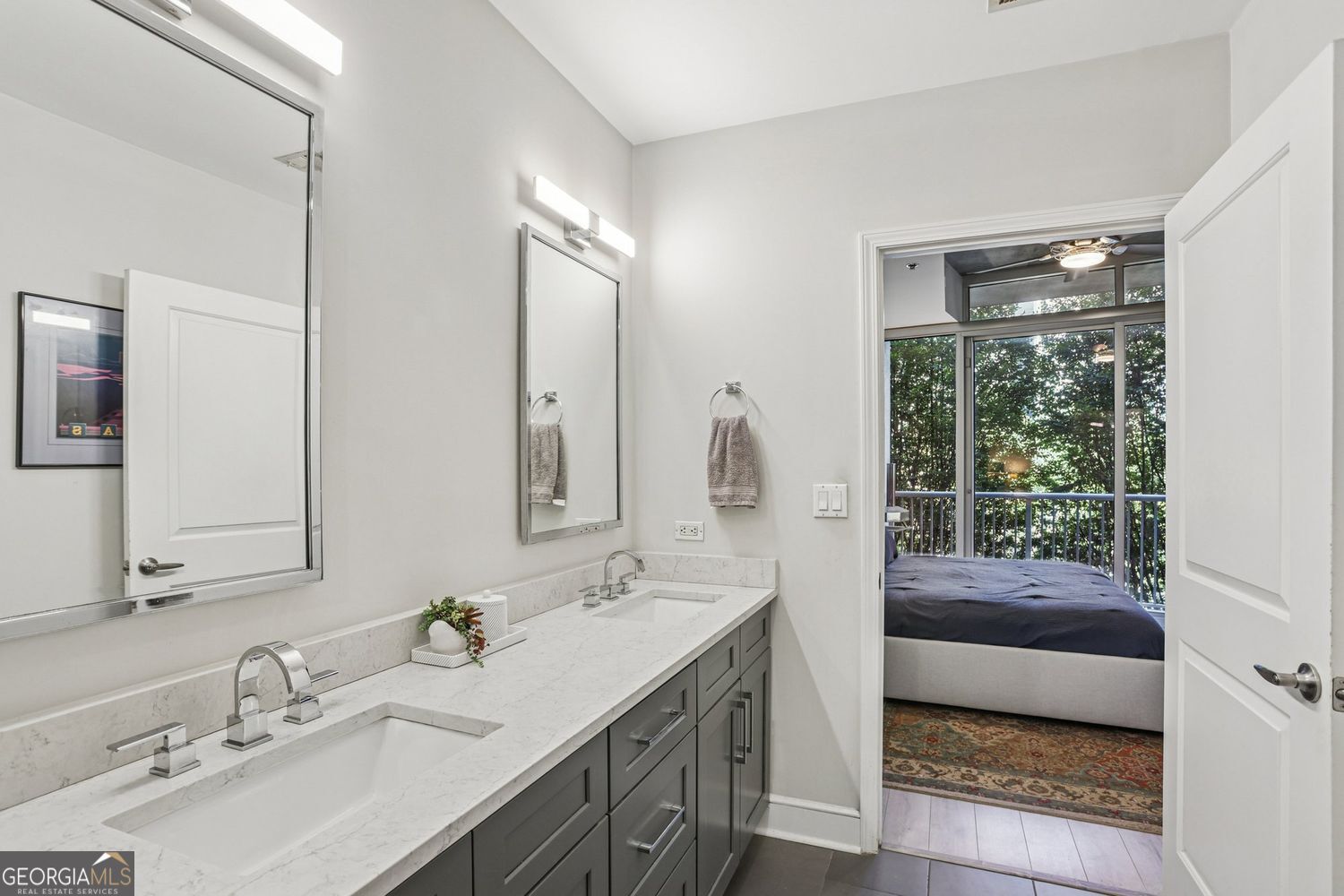 Atlanta, Georgia, 30309, United States, 2 Bedrooms Bedrooms, ,2 BathroomsBathrooms,Residential,For Sale,1964227