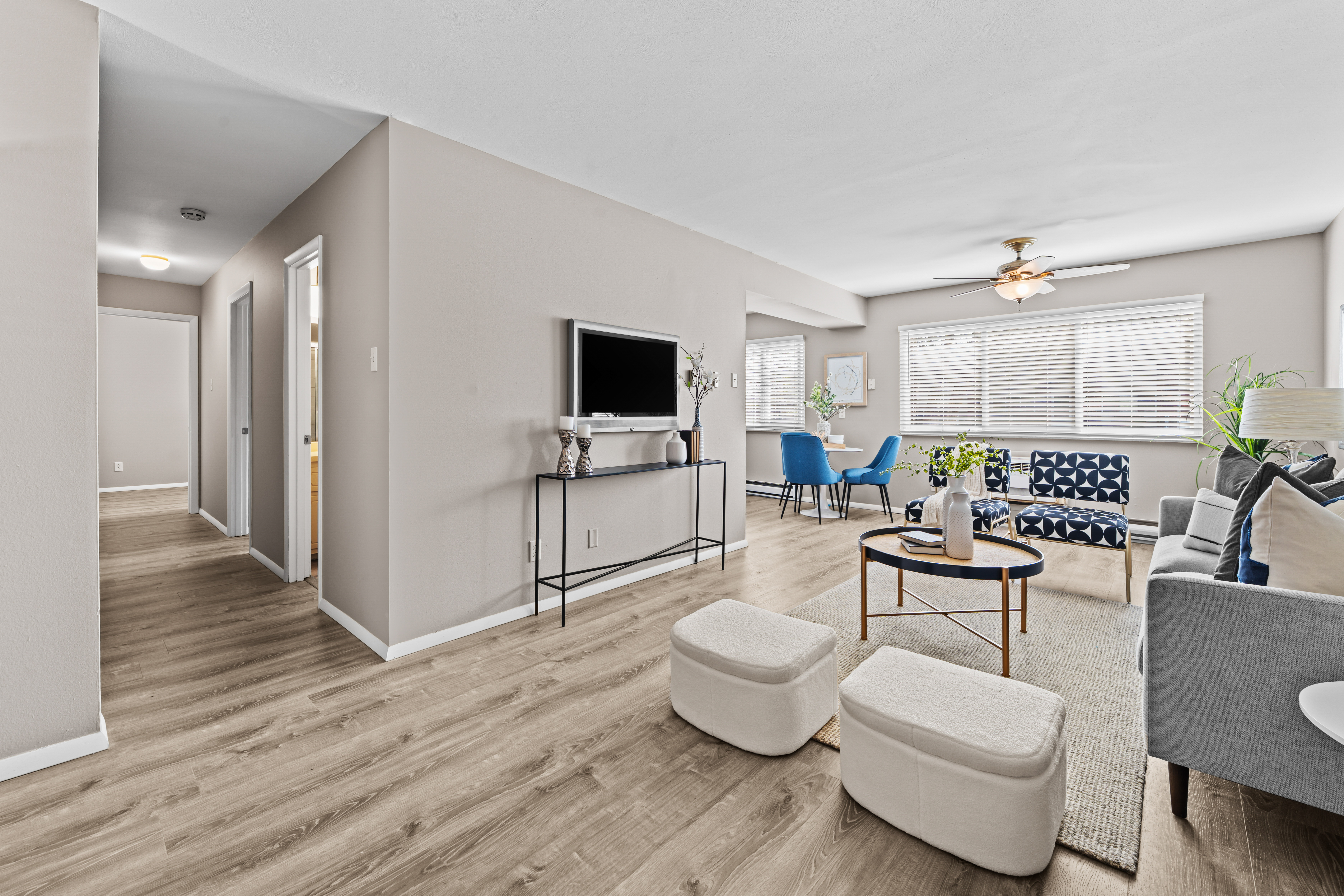  Move-In Ready Ground-Floor Condo in Mehlville School District - 物件實景