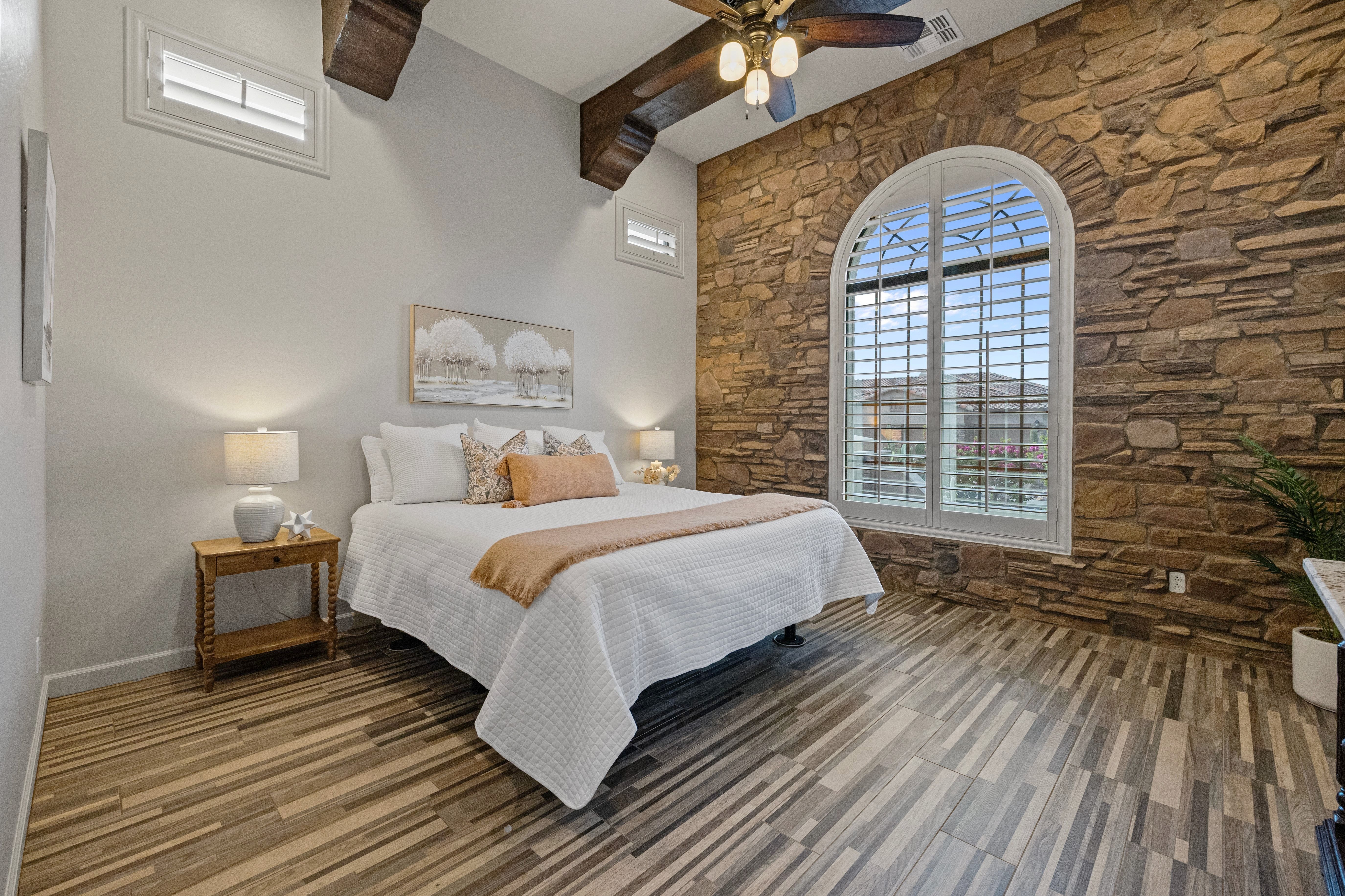  2325 N Atwood Cir  Mesa, AZ - 物件實景