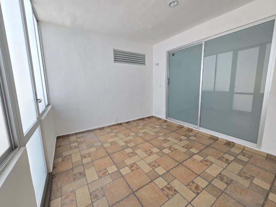 Atizapán de Zaragoza, Estado de méxico, 52930, Mexico, 3 Bedrooms Bedrooms, ,2 BathroomsBathrooms,Residential,For Sale,1994416