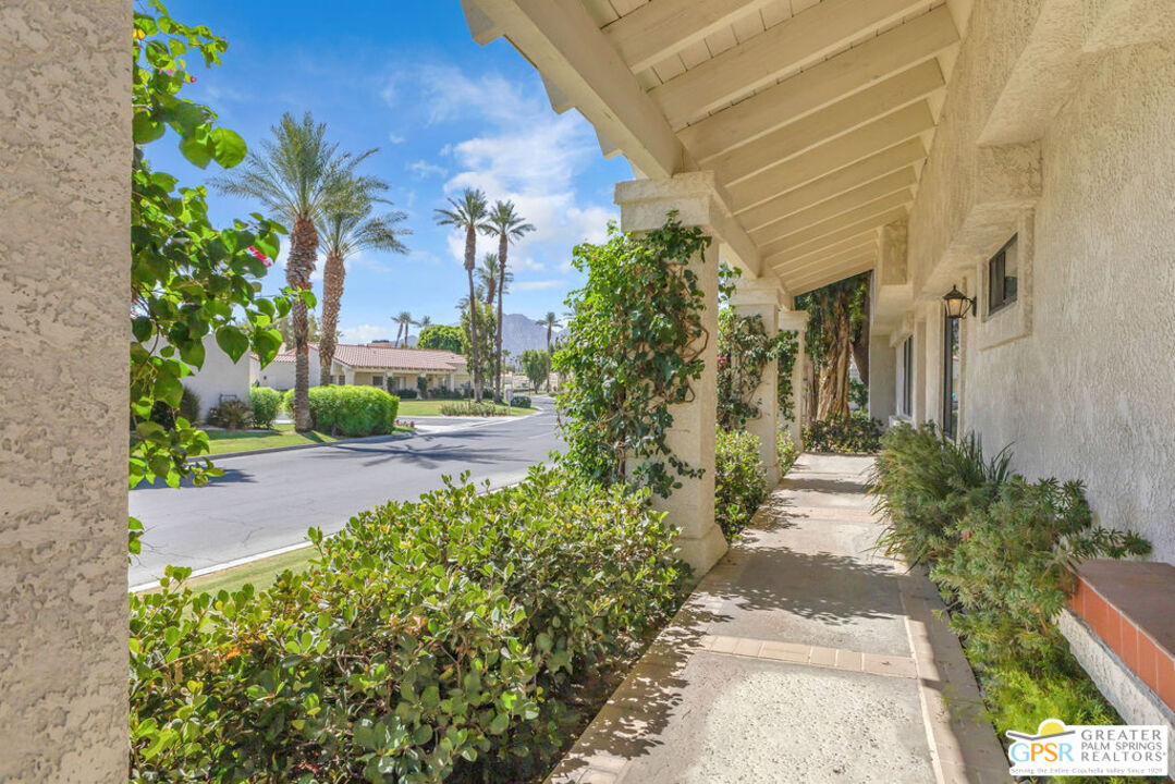 La Quinta, California, 92253, United States, 3 Bedrooms Bedrooms, ,2 BathroomsBathrooms,Residential,For Sale,1875772
