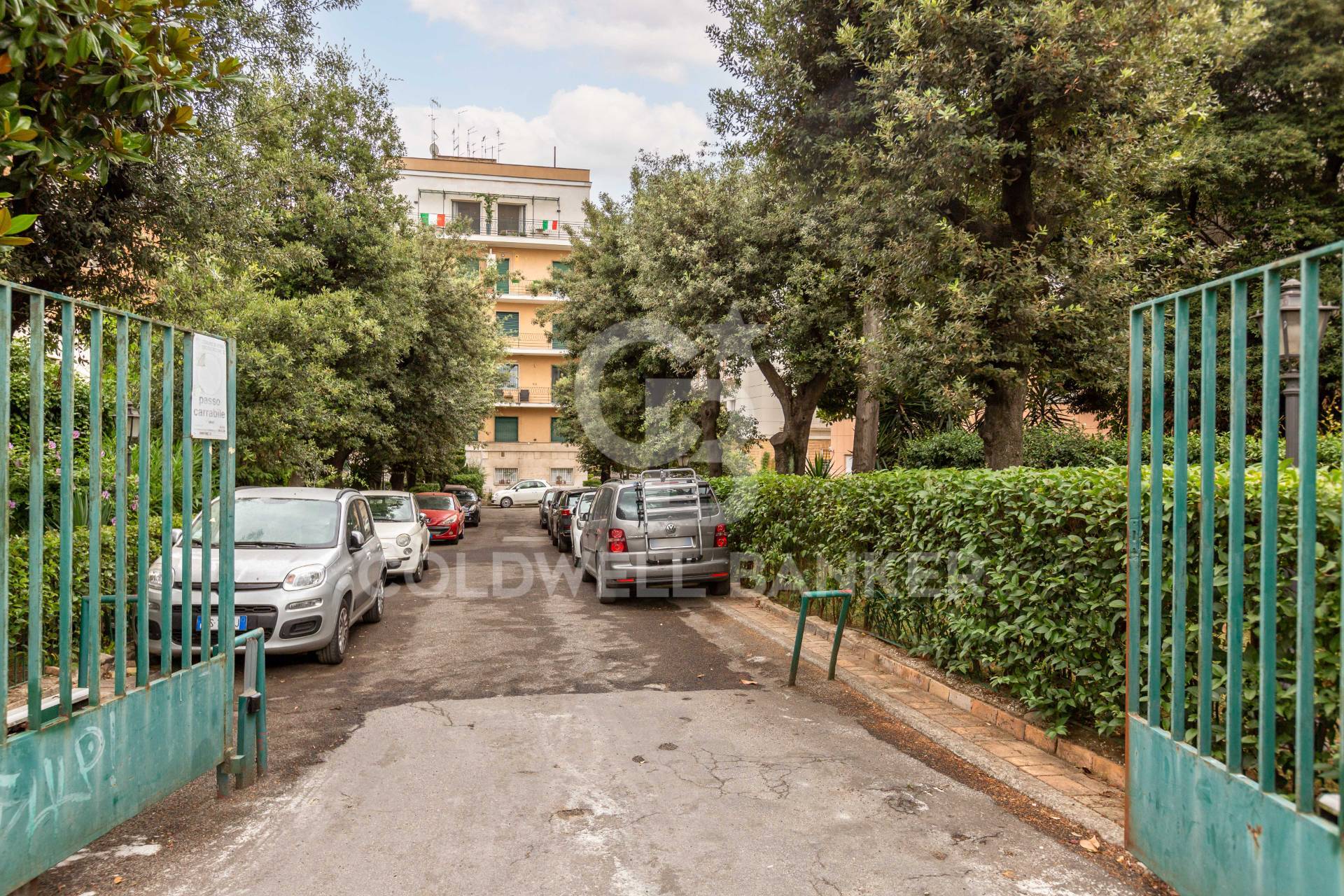 Roma, Roma, 00100, IT, 2 Bedrooms Bedrooms, ,2 BathroomsBathrooms,Residential,For Sale,1883307