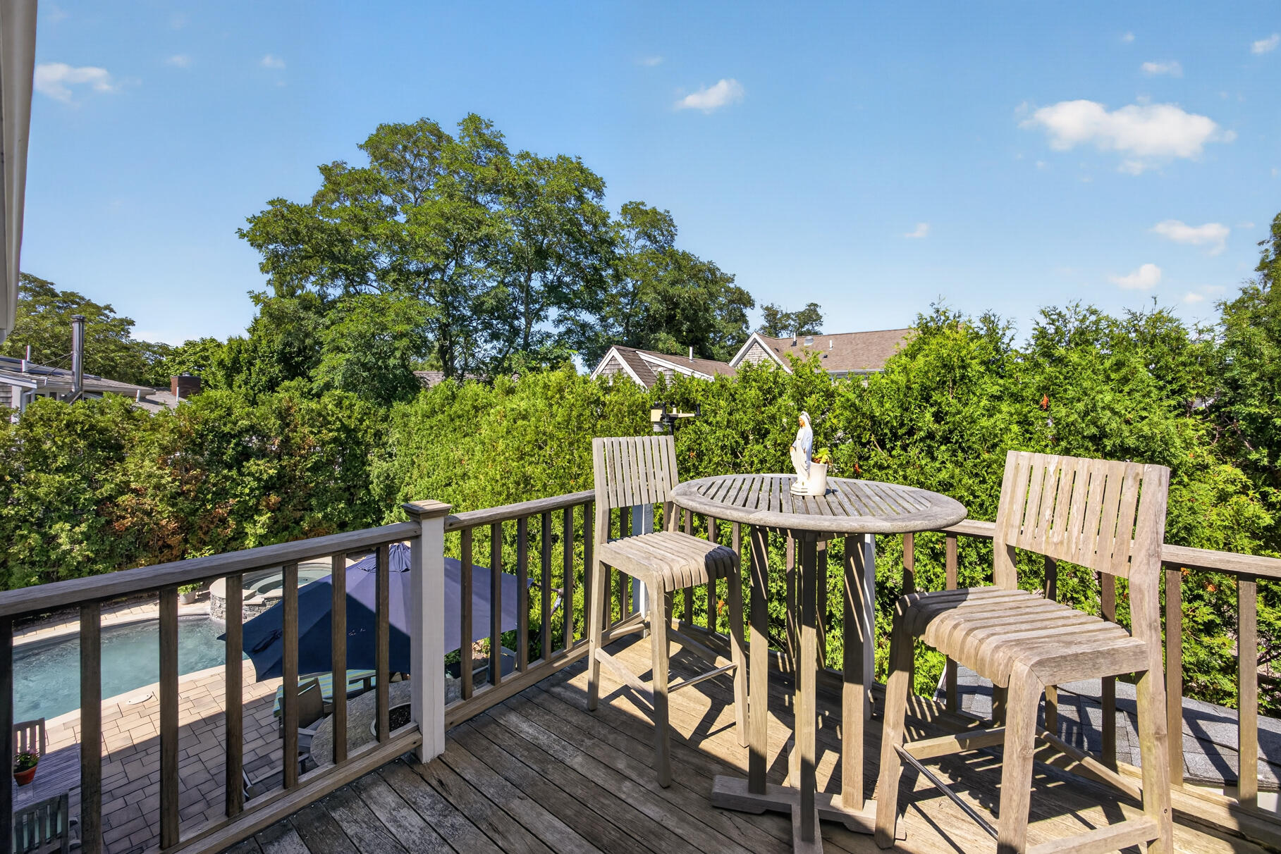  Poolside Days & Fireside Nights in the West End - 物件實景