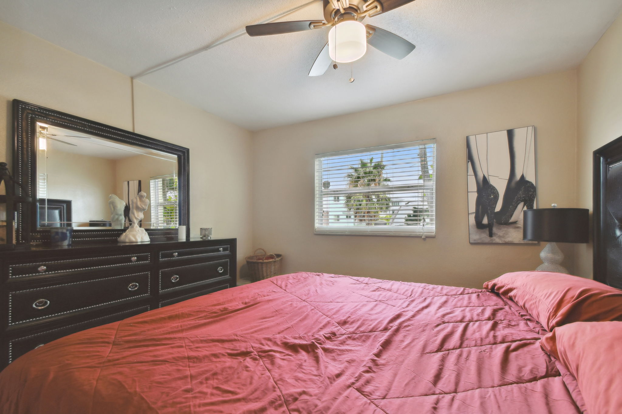 515 129th Ave E, Madeira Beach, Florida, 33708, United States, 4 Bedrooms Bedrooms, ,4 BathroomsBathrooms,Residential,For Sale,515 129th Ave E,1413375