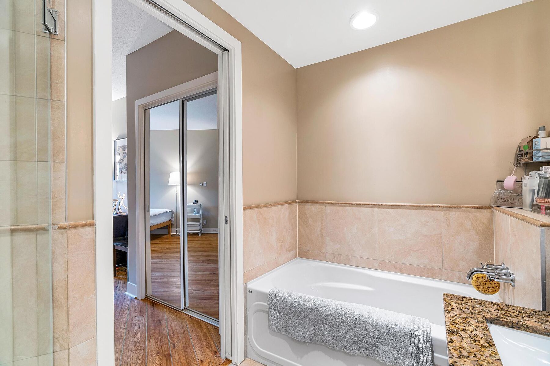  Stunning Bear Mountain Condo - 物件實景