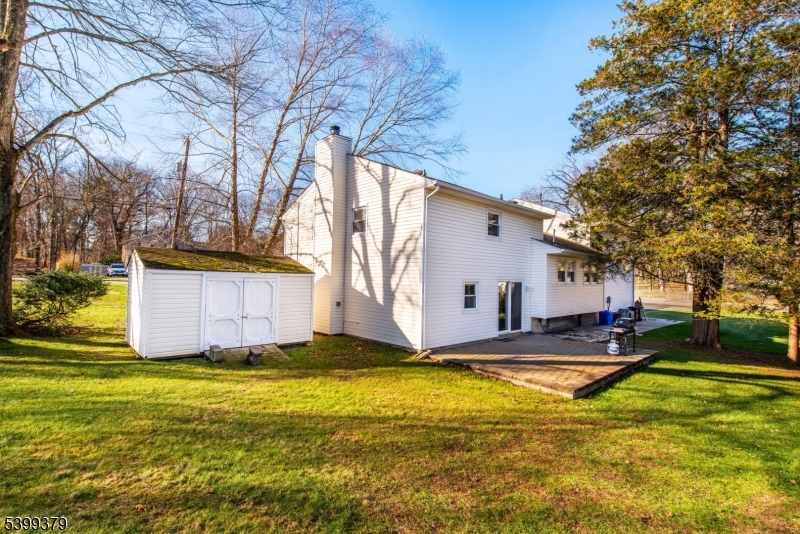 Parsippany, New Jersey, 07054-1711, United States, 4 Bedrooms Bedrooms, ,3 BathroomsBathrooms,Residential,For Sale,2001251