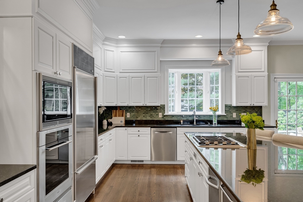 Wellesley, Massachusetts, 02481, United States, 6 Bedrooms Bedrooms, ,8 BathroomsBathrooms,Residential,For Sale,1941628