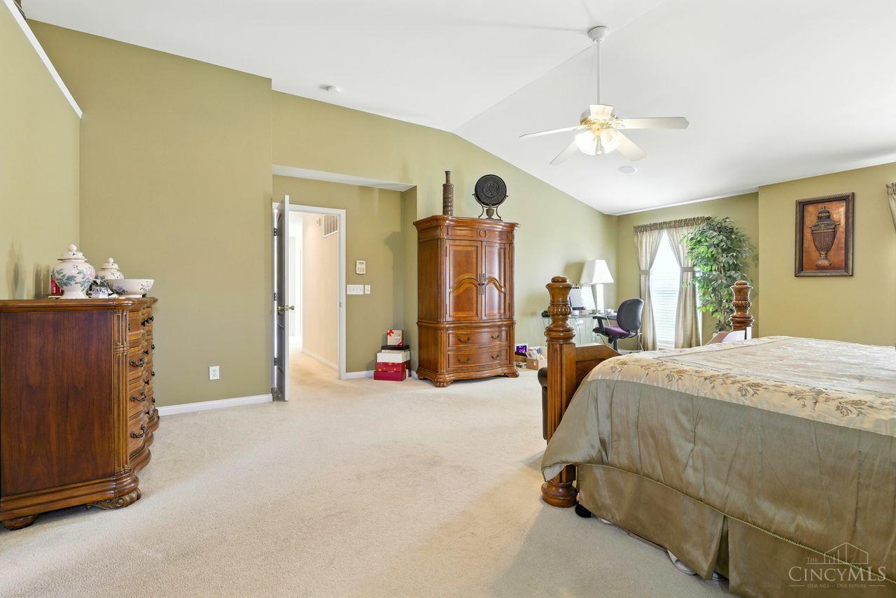 Fairfield Twp, Ohio, 45011, United States, 4 Bedrooms Bedrooms, ,4 BathroomsBathrooms,Residential,For Sale,1949510