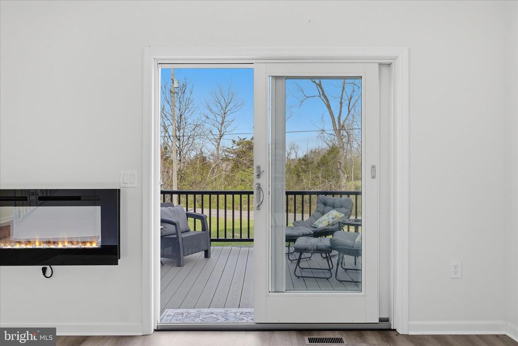 Boyce, Virginia, 22620, United States, 3 Bedrooms Bedrooms, ,3 BathroomsBathrooms,Residential,For Sale,2032757