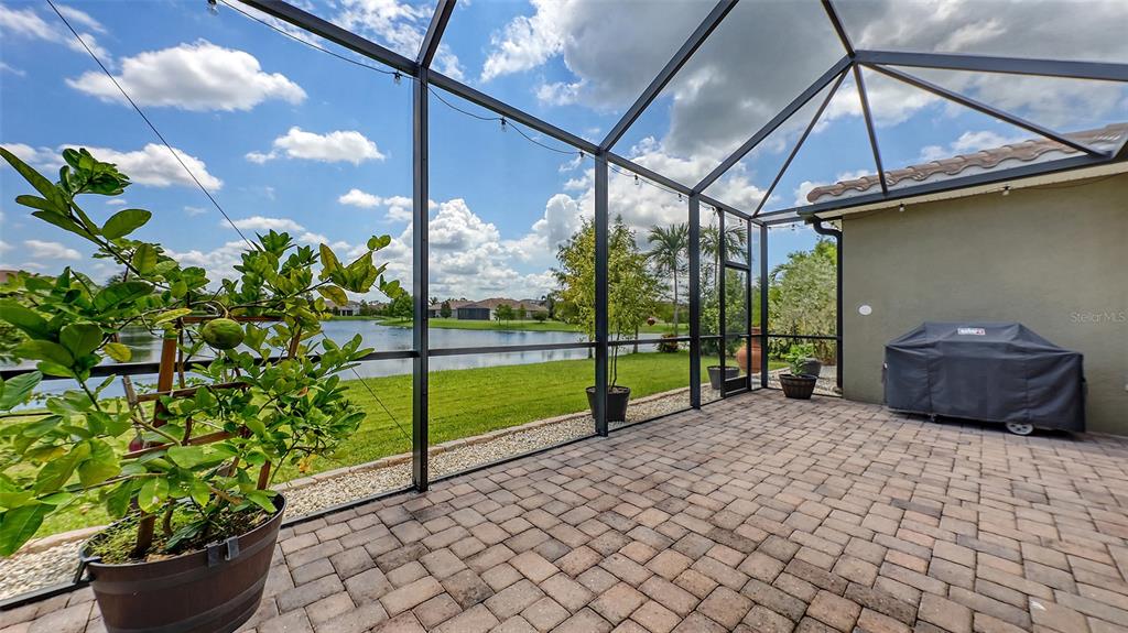 Sarasota, Florida, 34243, United States, 5 Bedrooms Bedrooms, ,4 BathroomsBathrooms,Residential,For Sale,1927282