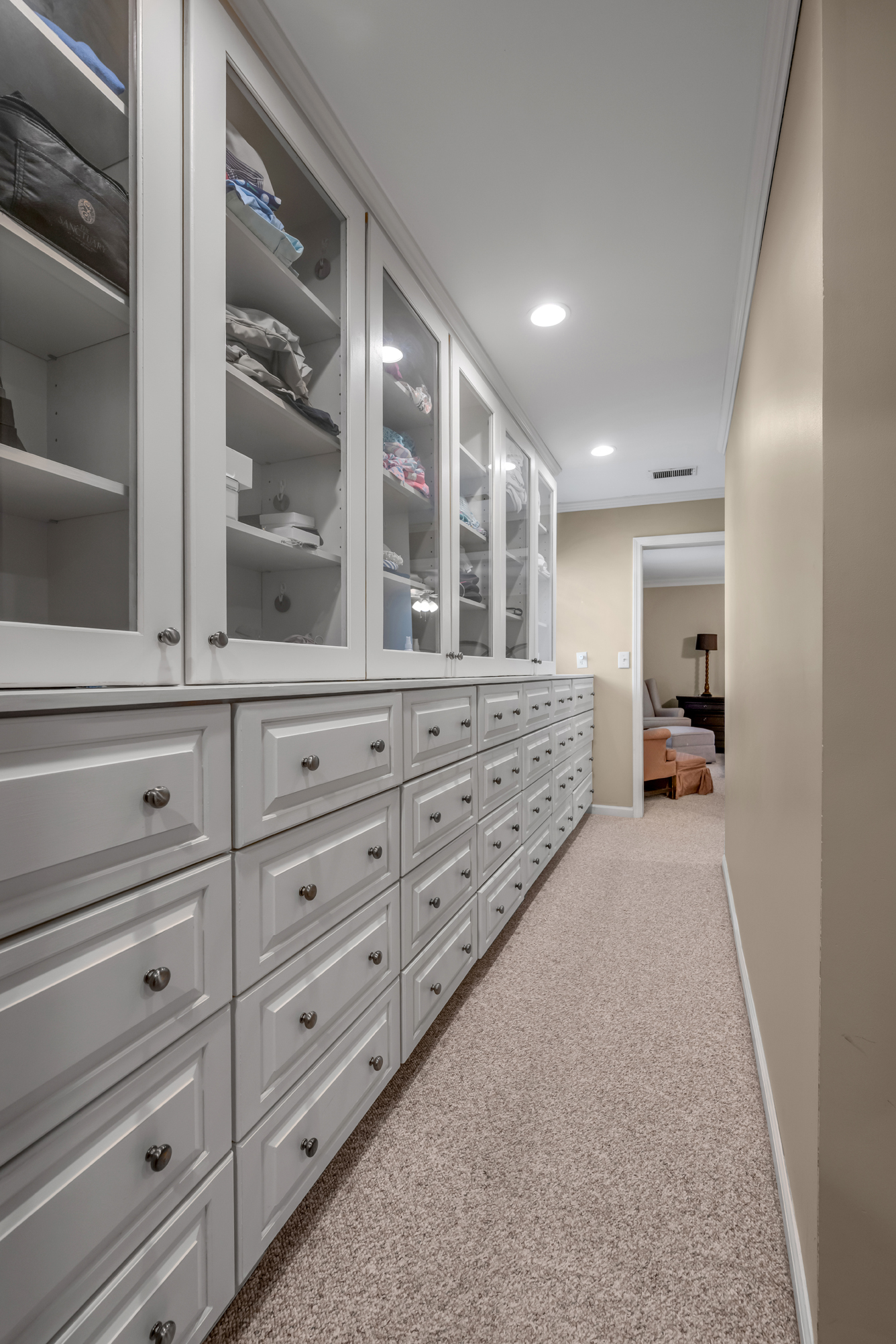  2071 Manor Drive - 物件實景