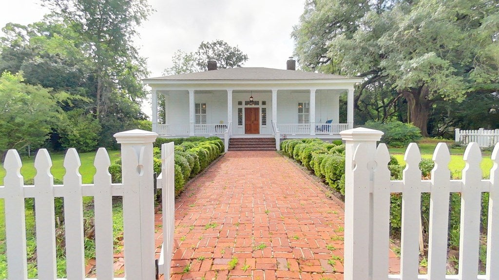 Thomasville, Georgia, 31792, United States, 3 Bedrooms Bedrooms, ,3 BathroomsBathrooms,Residential,For Sale,2005242