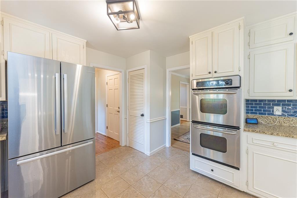 Marietta, Georgia, 30068, United States, 4 Bedrooms Bedrooms, ,4 BathroomsBathrooms,Residential,For Sale,1935159