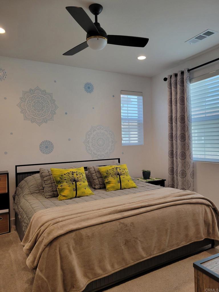 Simi Valley, California, 93065, United States, 2 Bedrooms Bedrooms, ,3 BathroomsBathrooms,Residential,For Sale,2040698