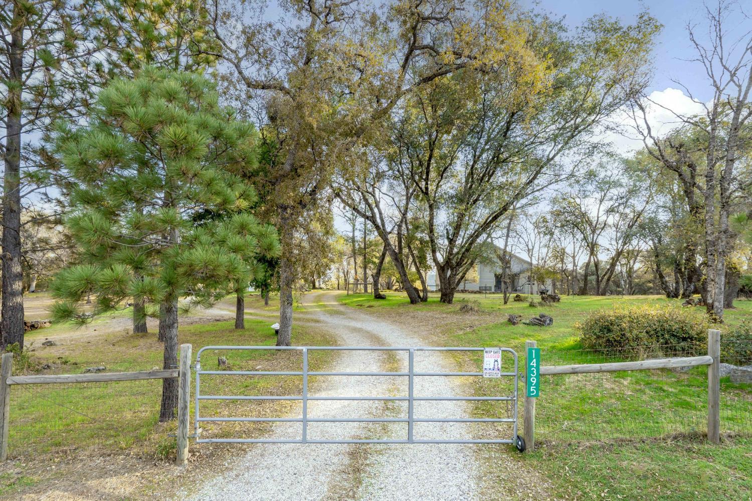 Penn Valley, California, 95946, United States, 3 Bedrooms Bedrooms, ,3 BathroomsBathrooms,Residential,For Sale,1989593