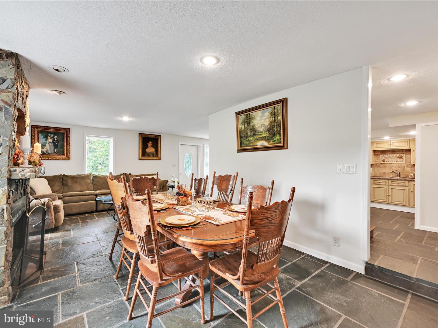 Manheim, Pennsylvania, 17545, United States, 7 Bedrooms Bedrooms, ,3 BathroomsBathrooms,Residential,For Sale,1991090