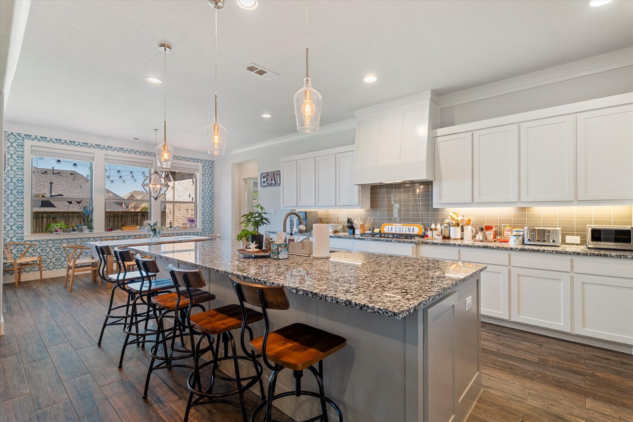 Prosper, Texas, 75078, United States, 4 Bedrooms Bedrooms, ,3 BathroomsBathrooms,Residential,For Sale,1903910