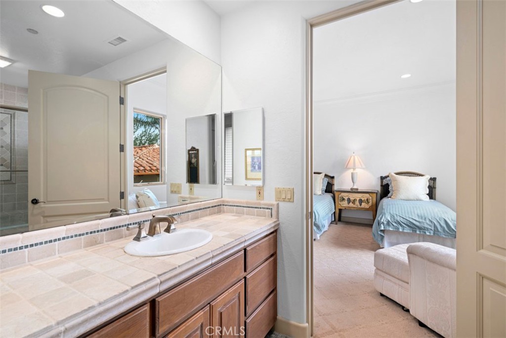 Rancho Santa Fe, California, 92067, United States, 5 Bedrooms Bedrooms, ,6 BathroomsBathrooms,Residential,For Sale,1989068