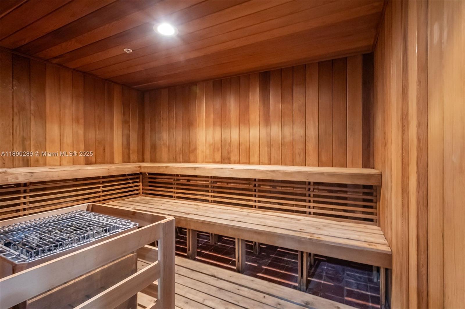 Aventura, Florida, 33180, United States, 3 Bedrooms Bedrooms, ,3 BathroomsBathrooms,Residential,For Sale,1961419