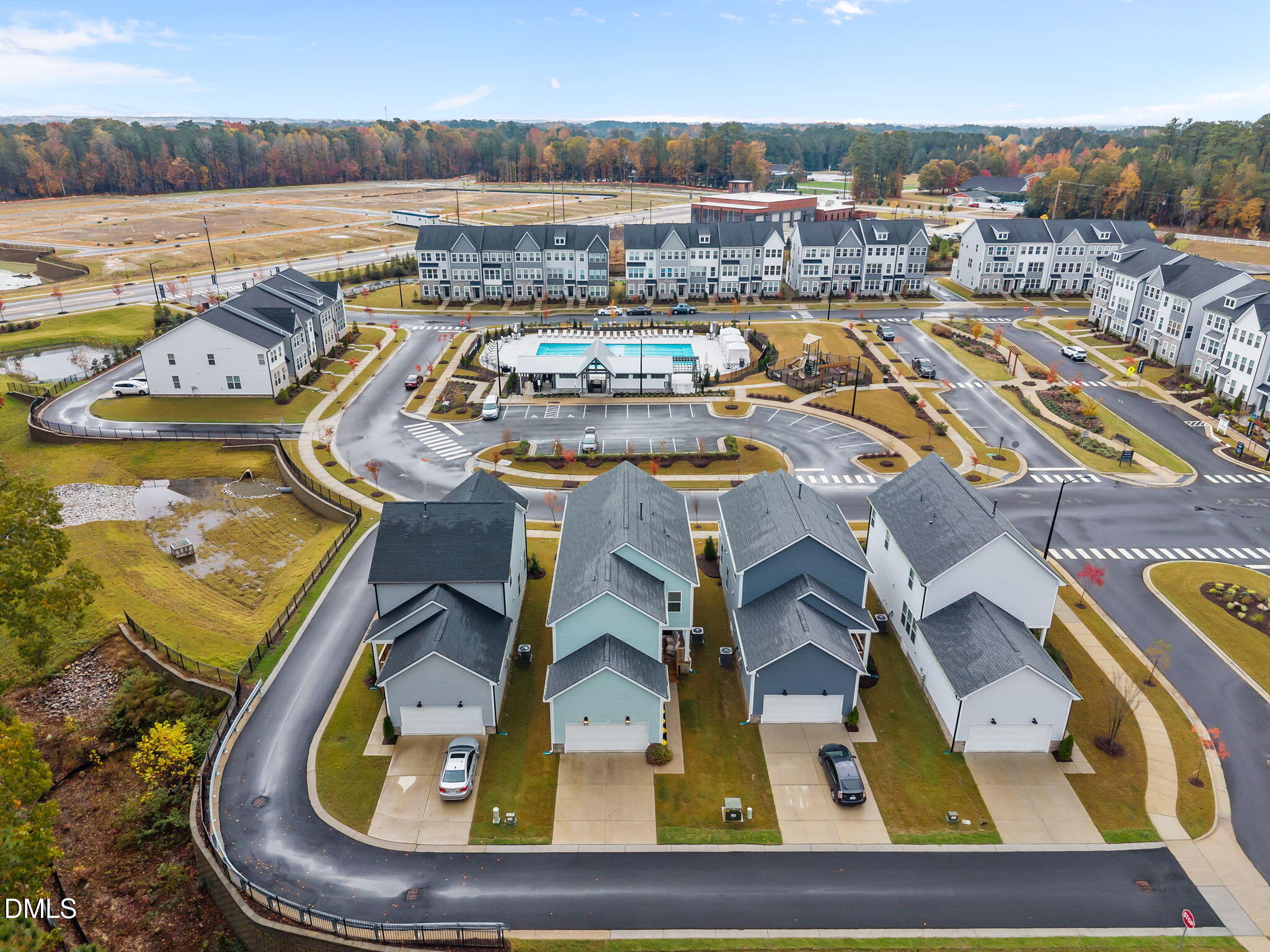 Knightdale, North Carolina, 27545, United States, 4 Bedrooms Bedrooms, ,4 BathroomsBathrooms,Residential,For Sale,1989366