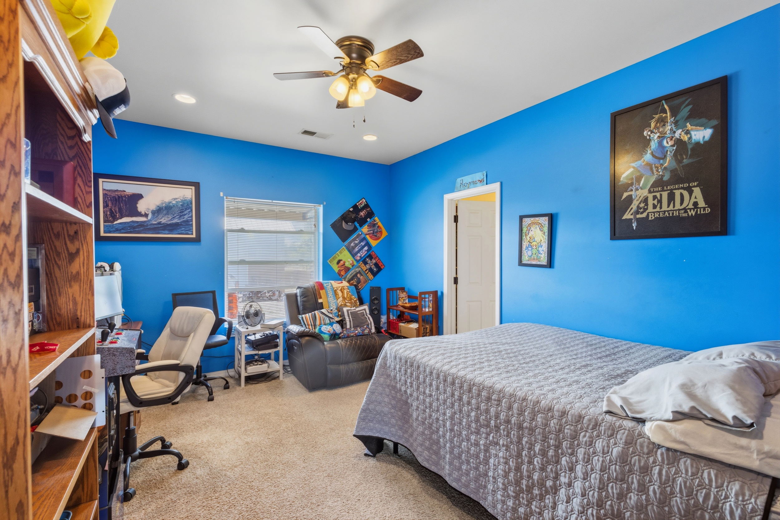 Los Lunas, New Mexico, 87031, United States, 5 Bedrooms Bedrooms, ,5 BathroomsBathrooms,Residential,For Sale,2048423