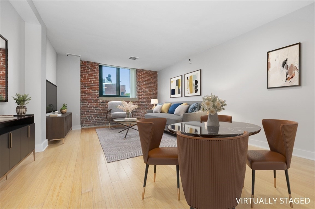 Boston, Massachusetts, 02129, United States, 1 Bedroom Bedrooms, ,1 BathroomBathrooms,Residential,For Sale,1968966