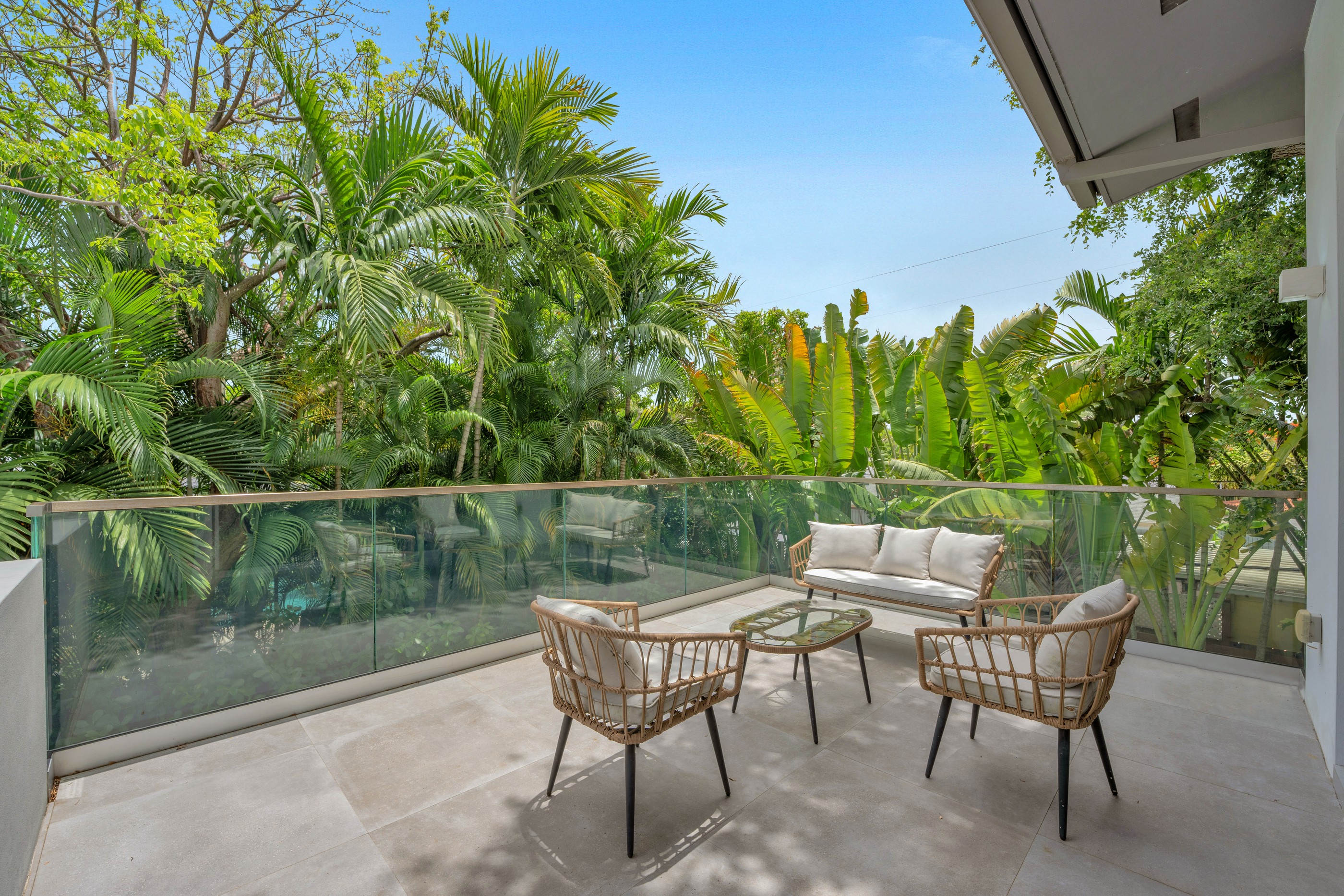  10 Samana Dr, Miami, FL, 33133 - 物件實景