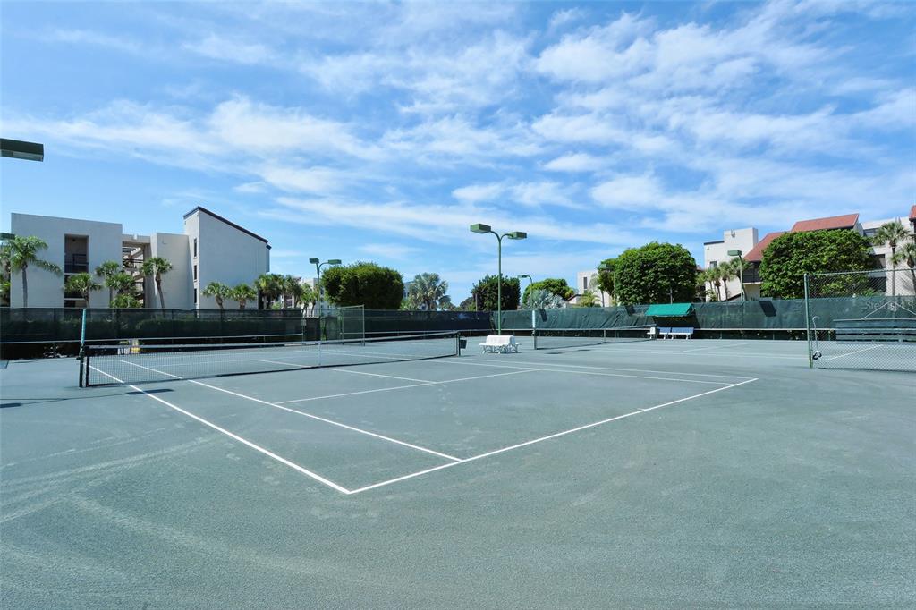 Longboat Key, Florida, 34228, United States, 2 Bedrooms Bedrooms, ,1 BathroomBathrooms,Residential,For Sale,1859781