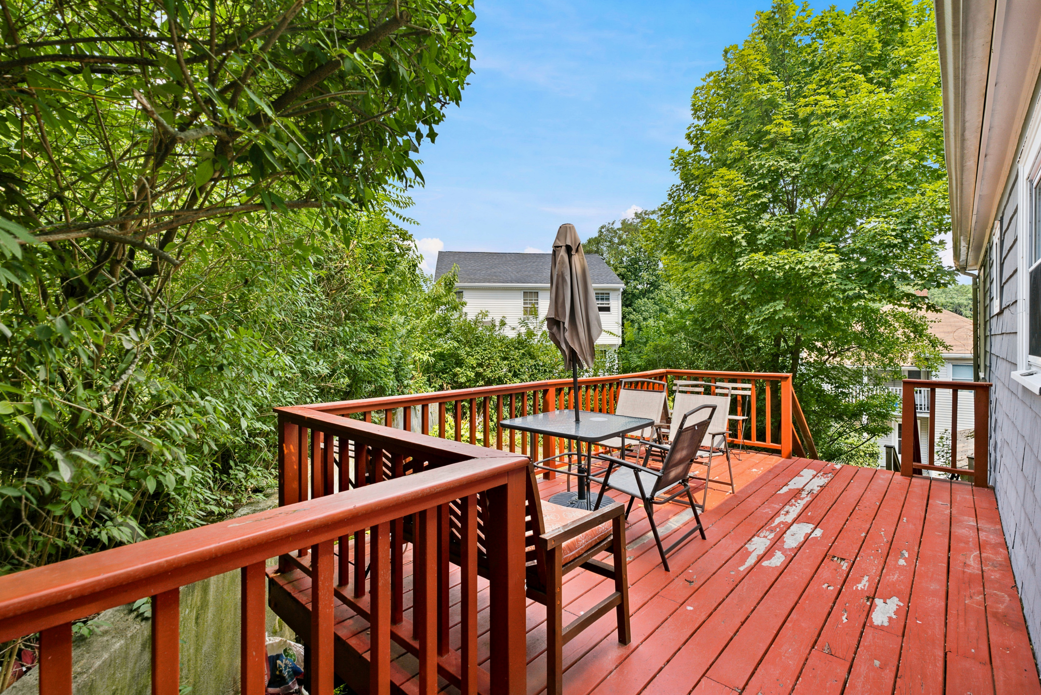  28 Preston St, Malden, MA, 02148 - 物件實景