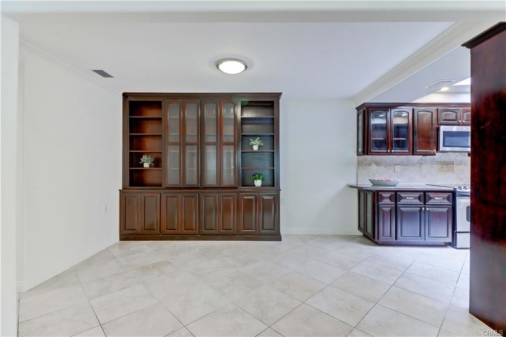 Laguna Woods, California, 92637, United States, 2 Bedrooms Bedrooms, ,1 BathroomBathrooms,Residential,For Sale,1927810